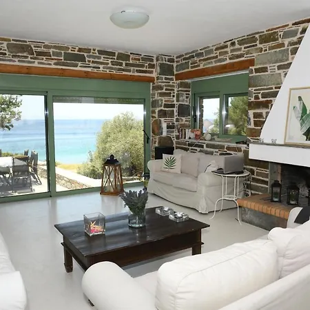 Sun Senses Front With Private *