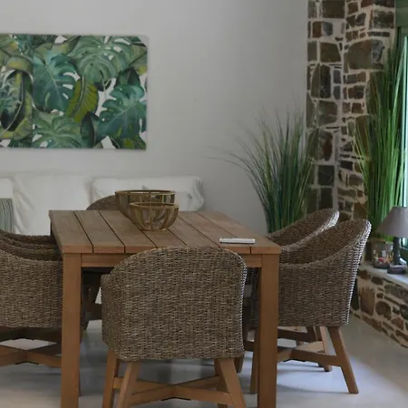 Villa Sun Senses Front With Private Ayía Marína