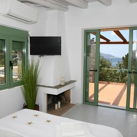 Sun Senses Front With Private Villa Ayía Marína